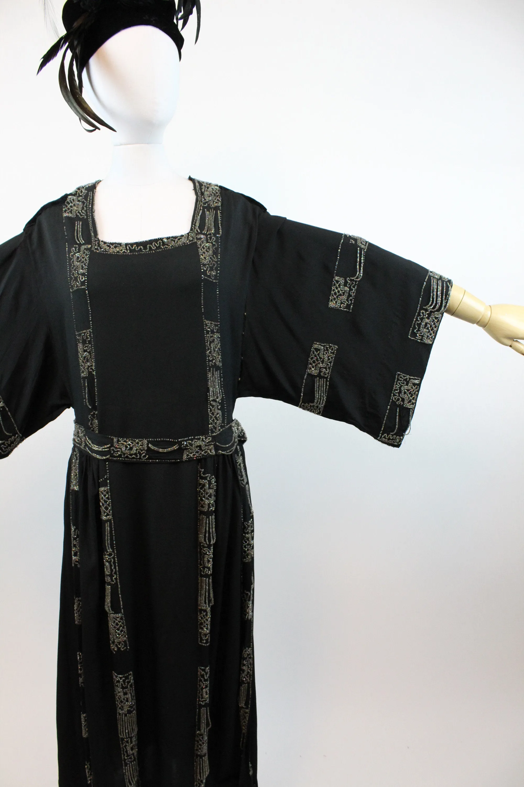 1920s silk beaded kimono sleeve dress small | new fall