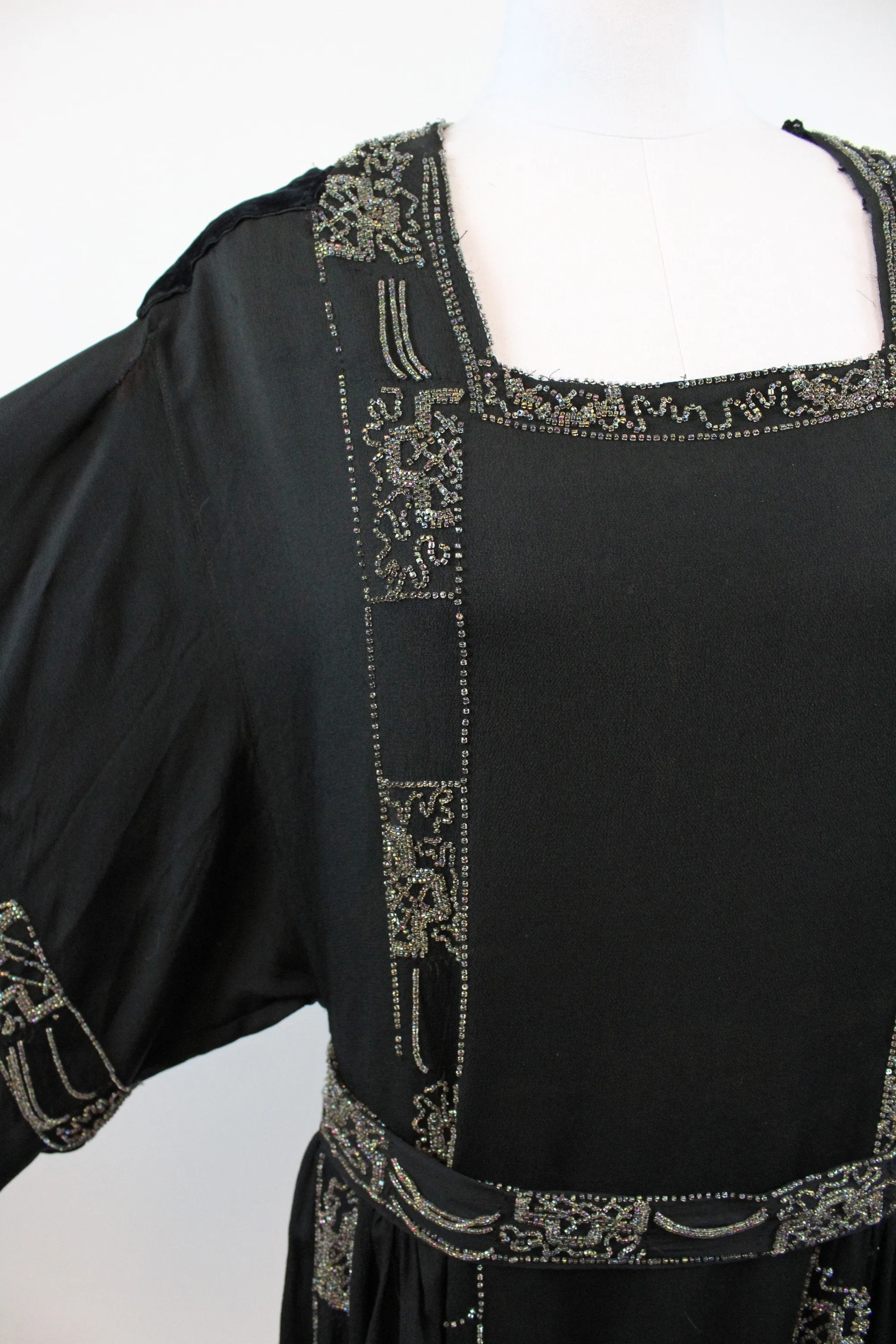 1920s silk beaded kimono sleeve dress small | new fall