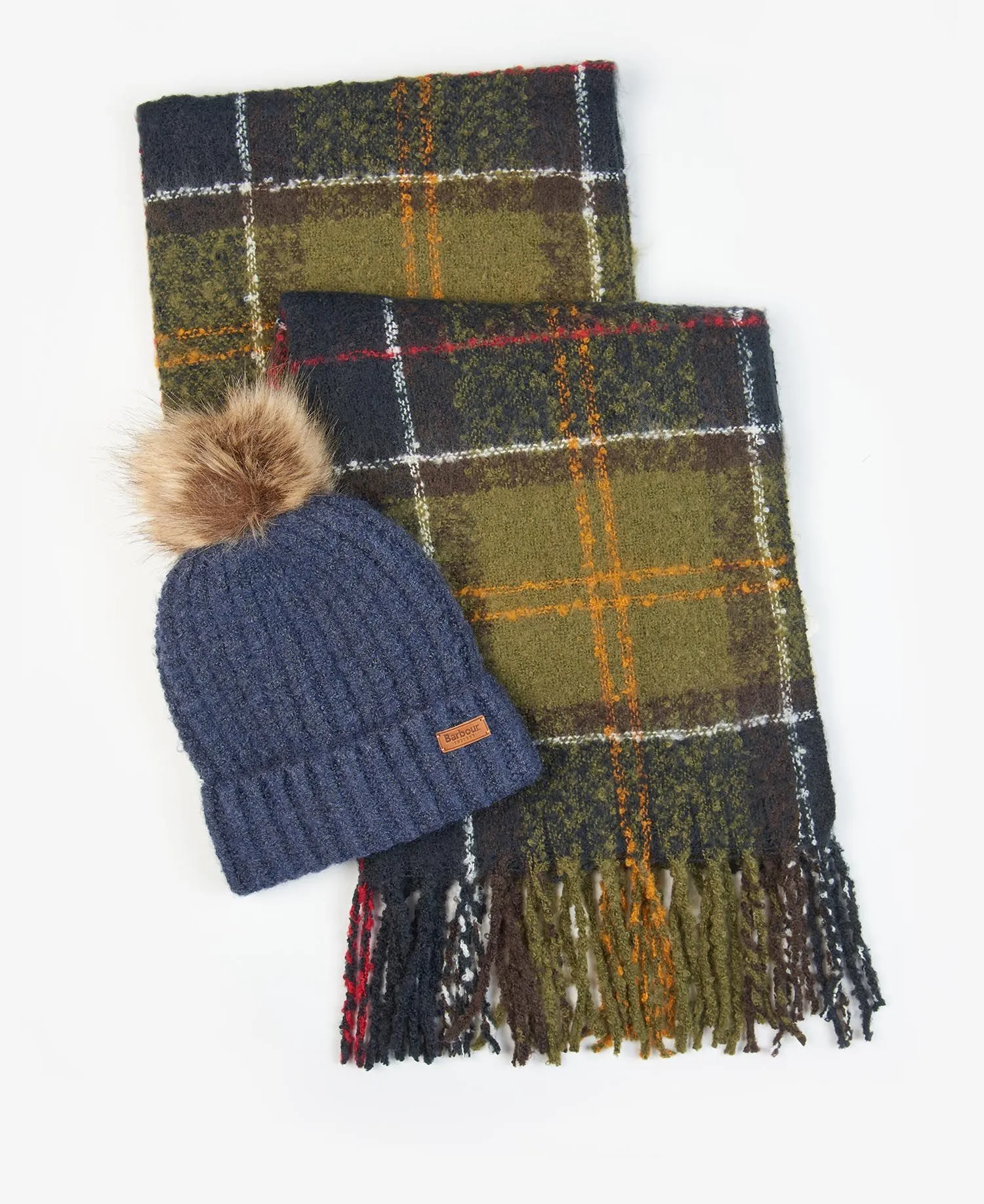 Barbour Saltburn Hat & Tartan Scarf Giftset Classic Tartan LGS0077