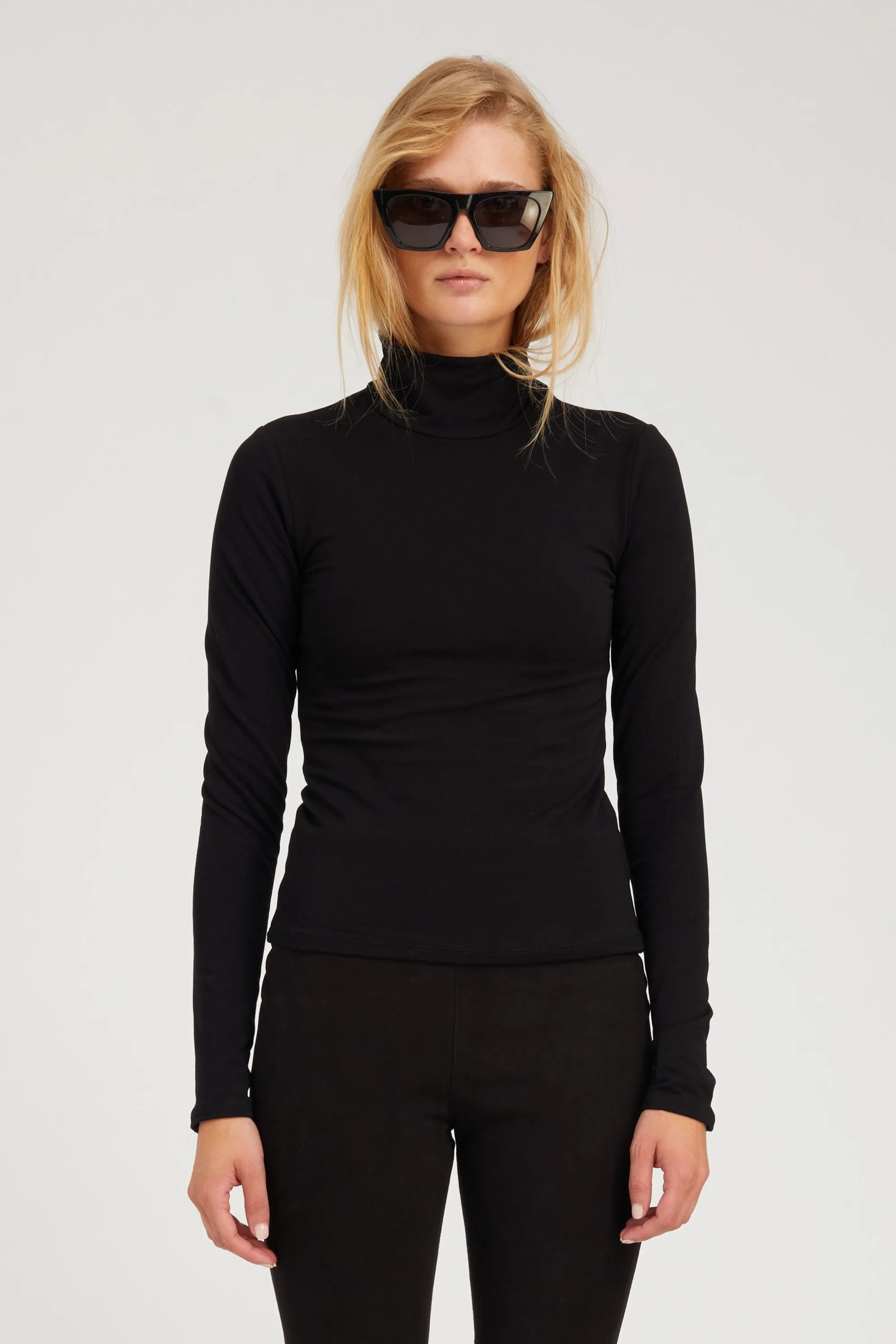 Black City Long Sleeve Turtleneck