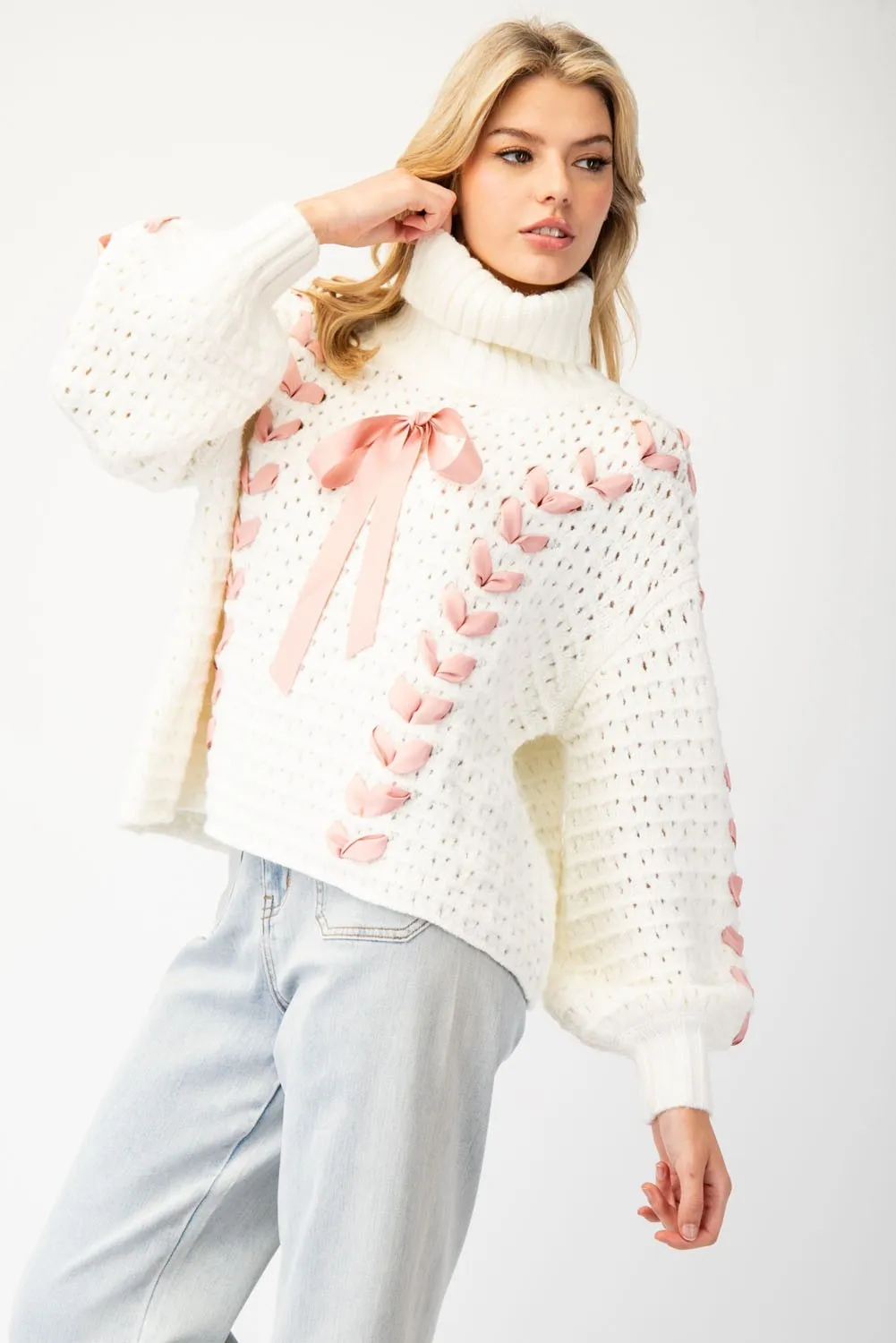 Bow Lace Point Turtle Neck Sweater