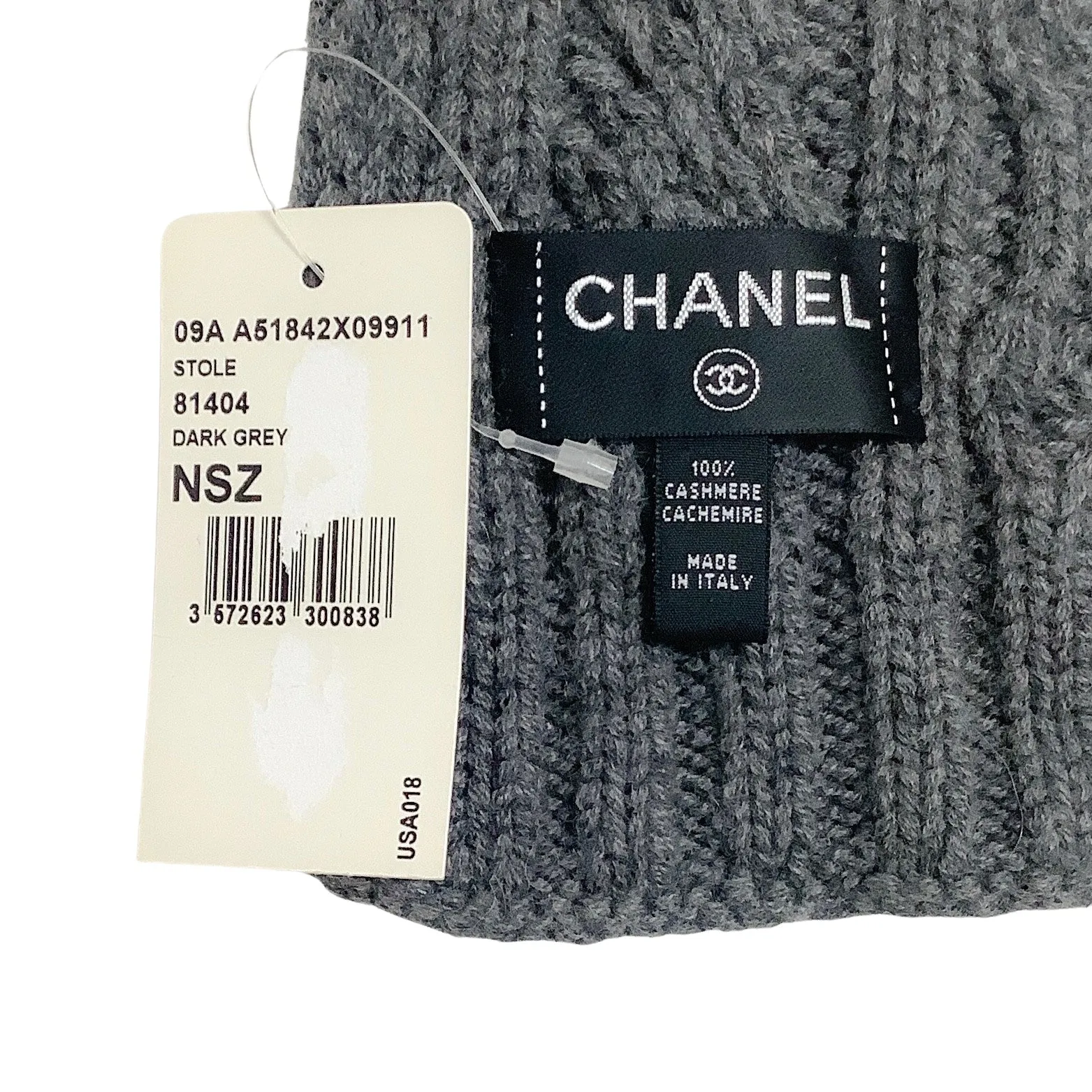 Chanel 2009 Gray Cashmere Cable Knit No 5 Scarf