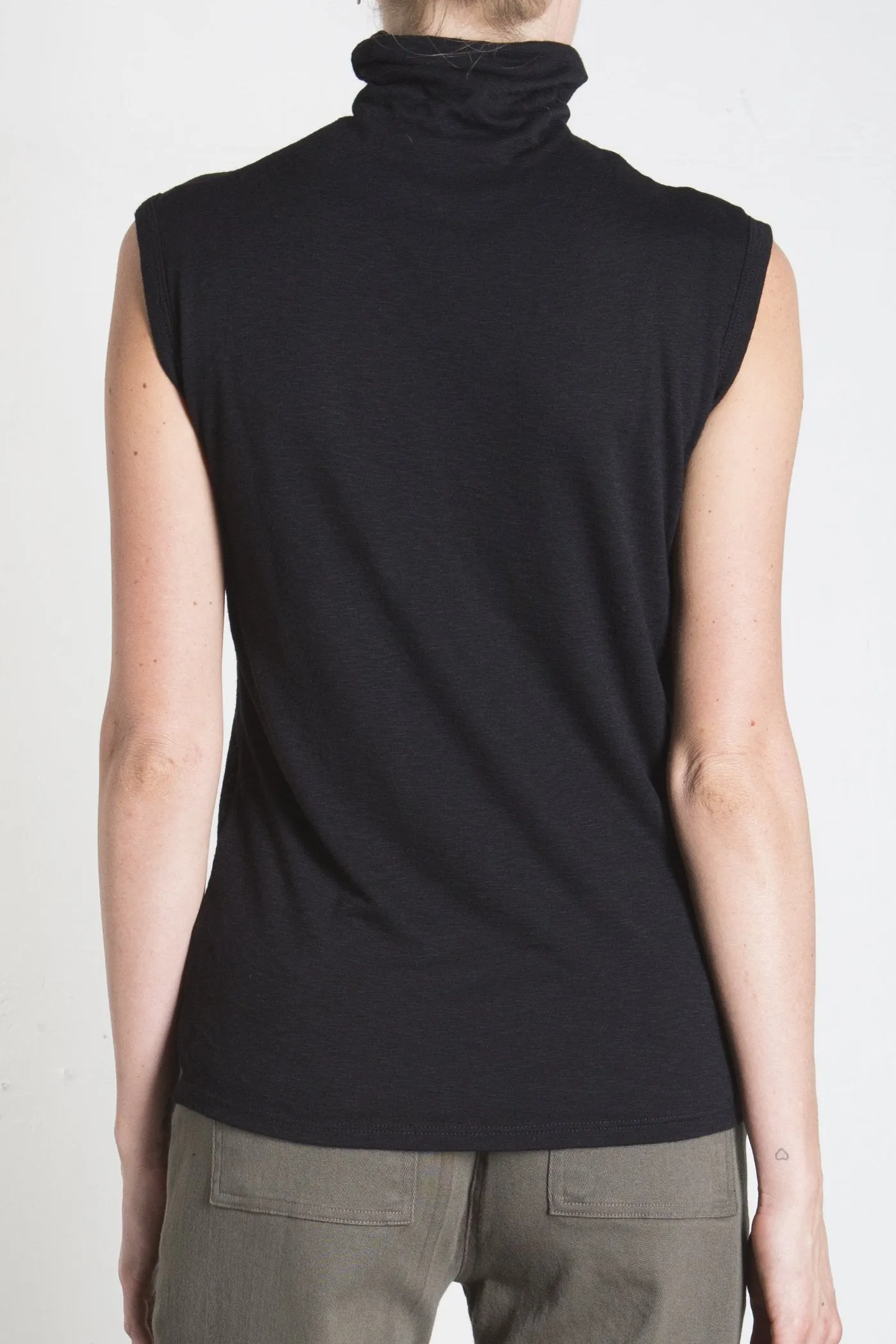 Plush Sleeveless Mock Turtleneck - Snow *Final Sale*