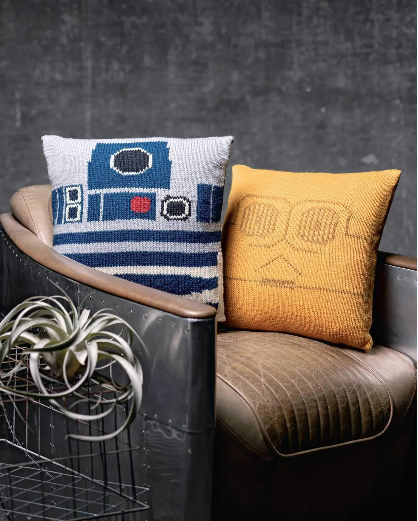 Star Wars Knitting the Galaxy by Tanis Gray