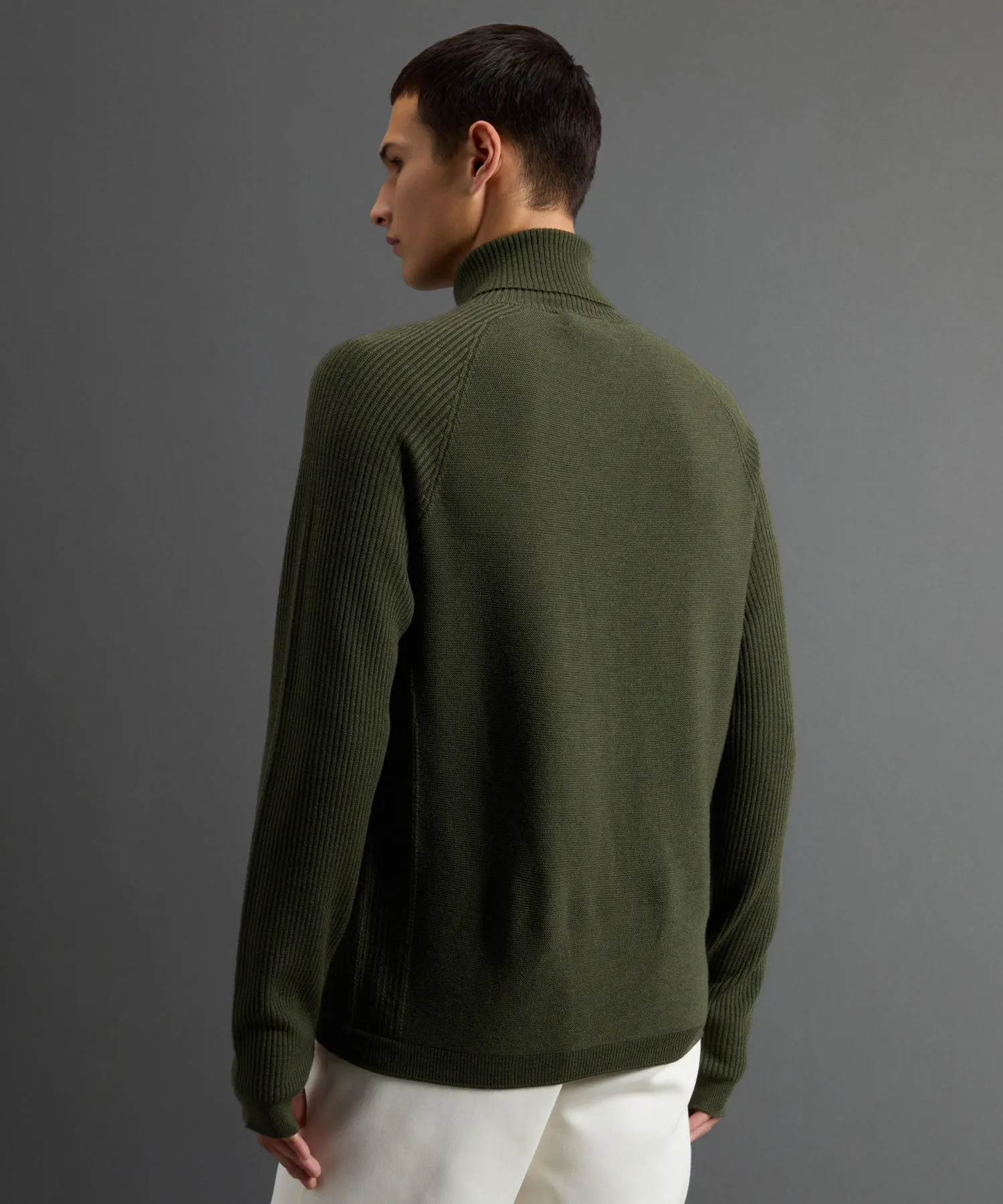 Todd Snyder X Woolrich Technical Merino Turtleneck in Olive