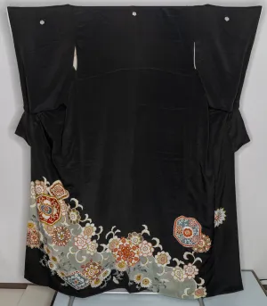 Vintage Tomesode - 1960s Black Silk Women's Kimono with Abstract Floral Patterns Gold Lining Unique